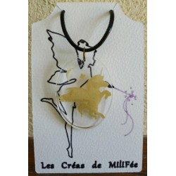 Pendentif Licorne Ailée Beige